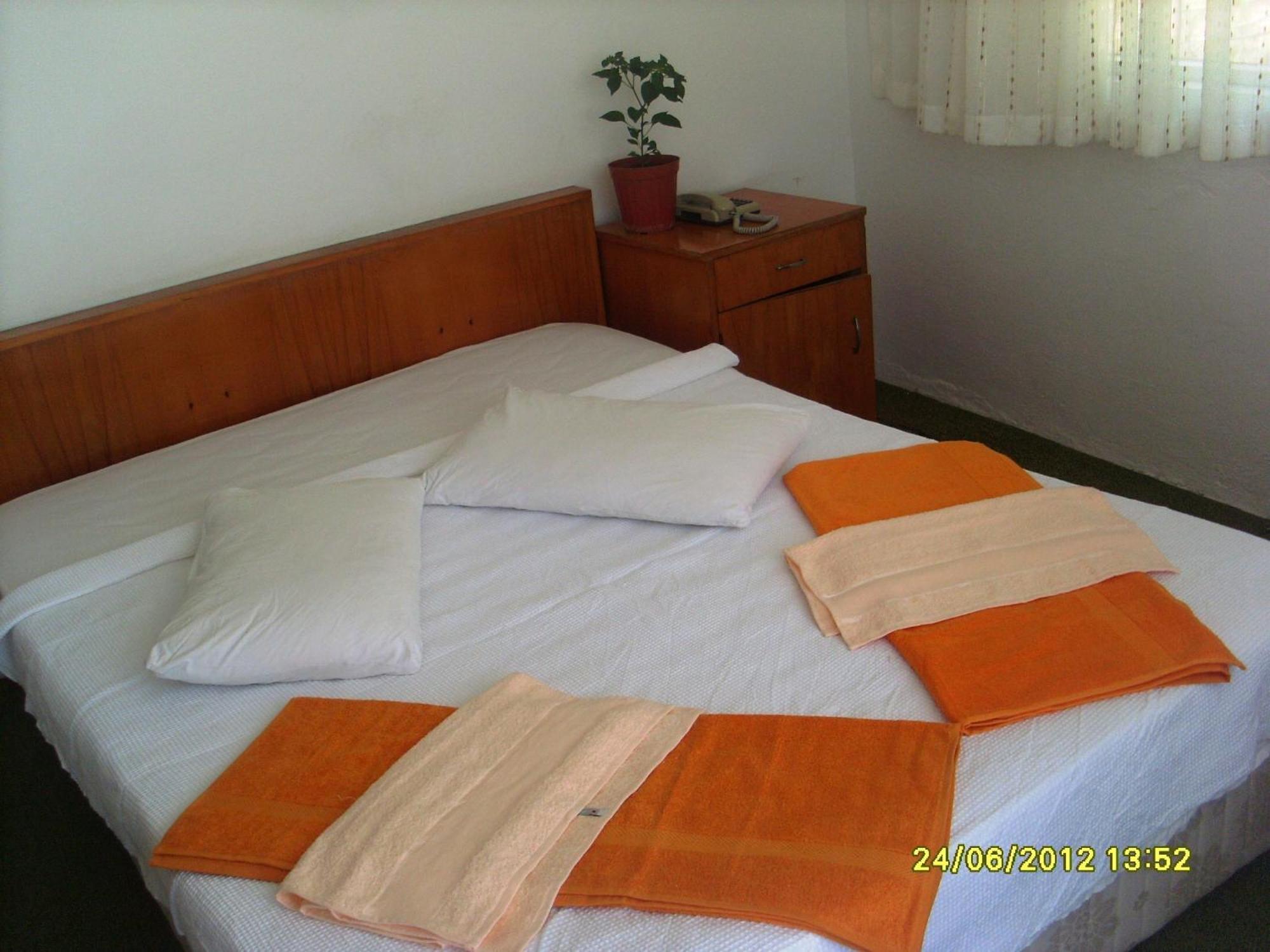 Kiyak Hotel Demre Esterno foto