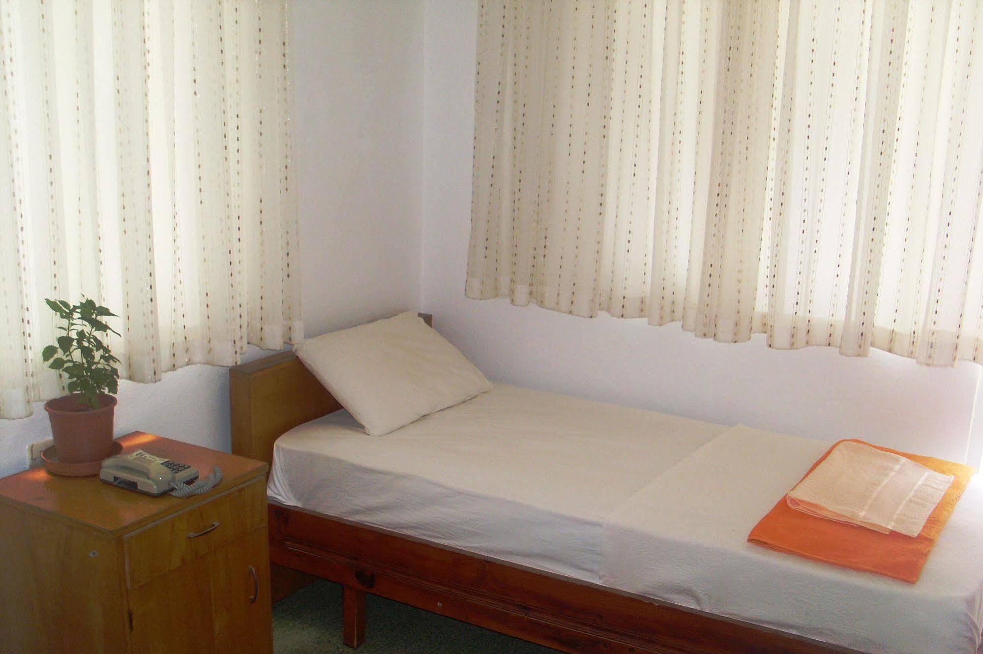 Kiyak Hotel Demre Esterno foto